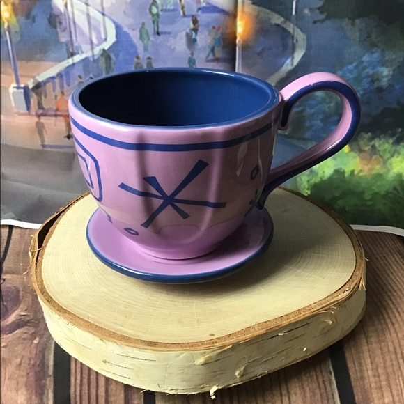 Disney Teacup Alice In Wonderland coffee mug
